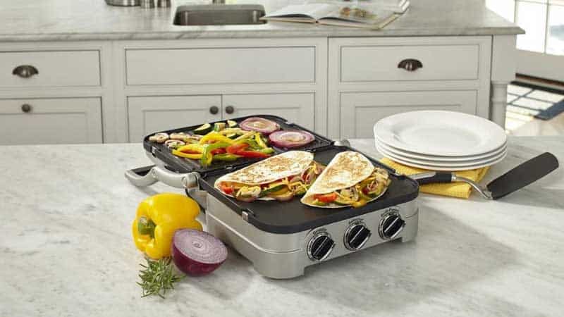  5 Best Electric Griddle Reviews With Editorial Ratings [2021] 
