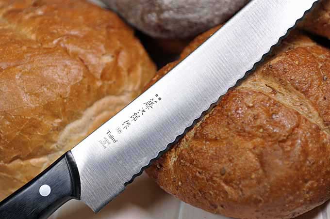 Bread Knife