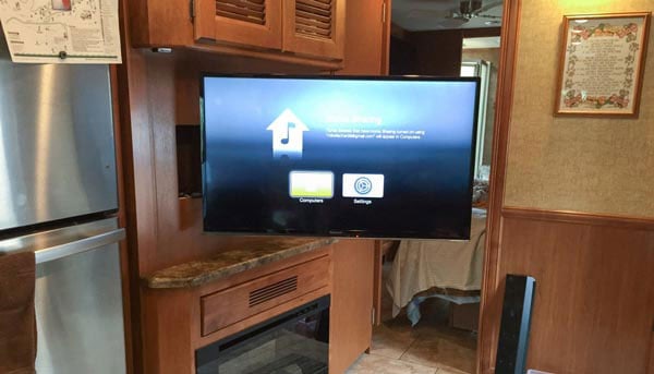 TV Mount For RV